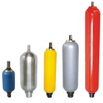 1492063494102966.jpg 蓄能器