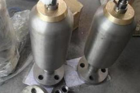 蓄能器的主要作用和使用注意事項(xiàng)