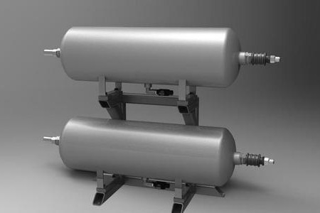 如何快速排除皮囊式蓄能器的故障？